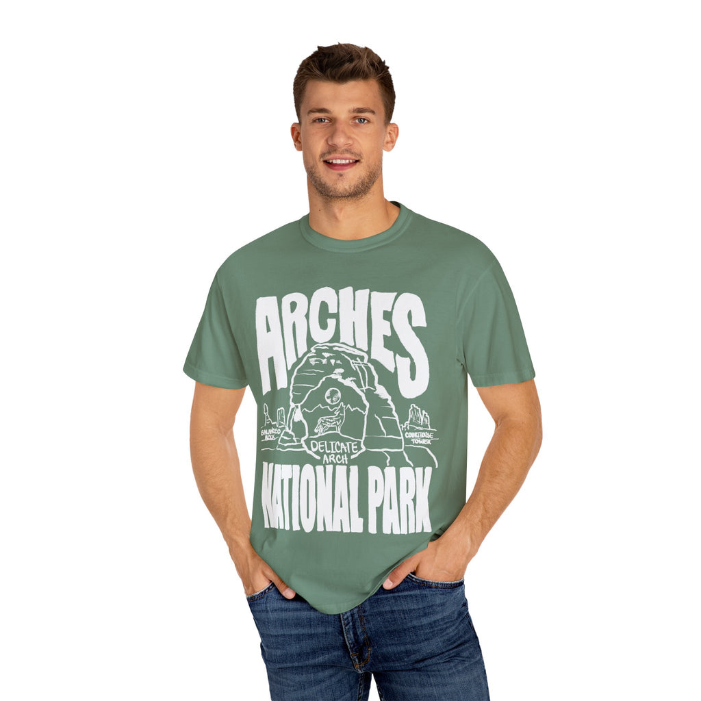 Arches National Park Graphic T-shirt