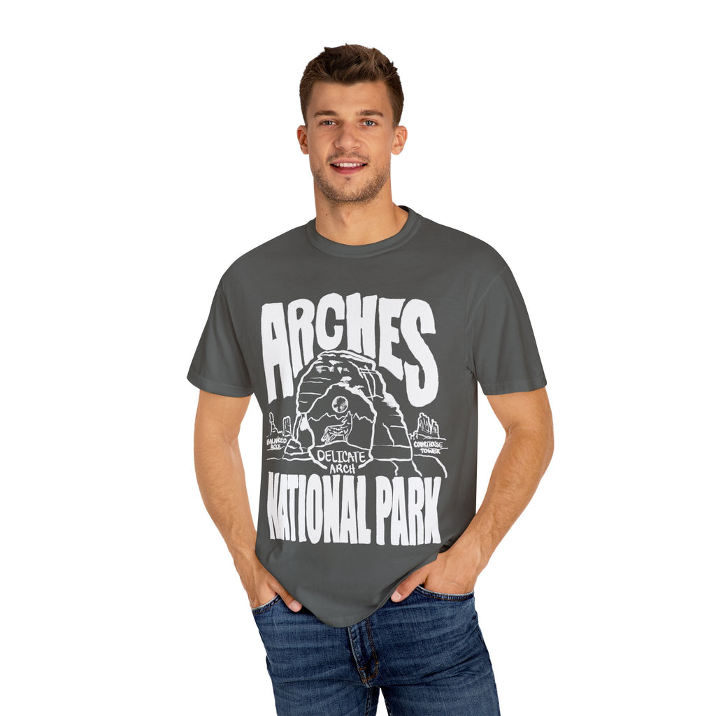 Arches National Park Graphic T-shirt